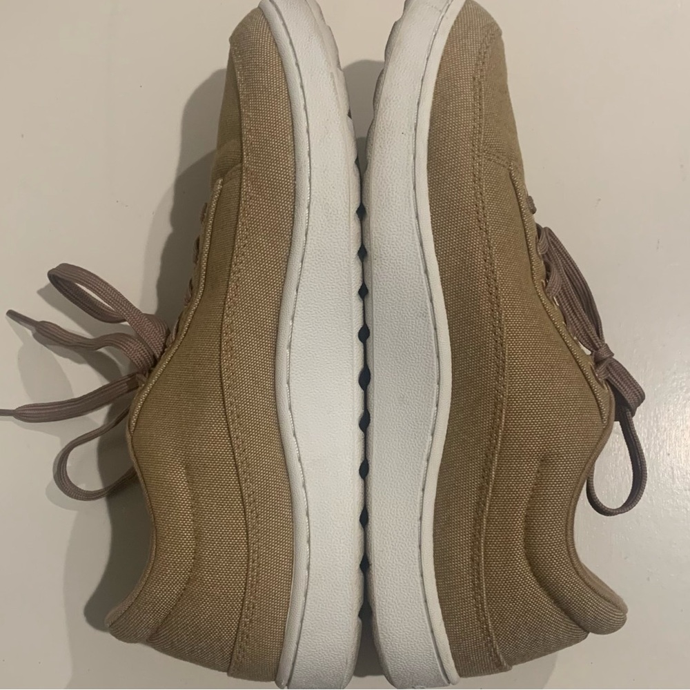 Allbirds Tan Women's Sneakers - Picture 8 of 13